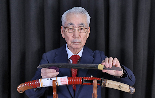 AS23588 短刀: 無銘 未古刀 – 日本刀販売の葵美術